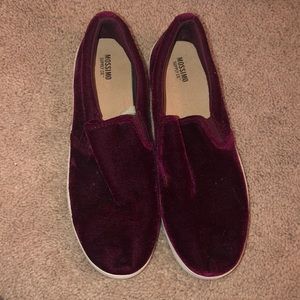 Slip on fashion shoes